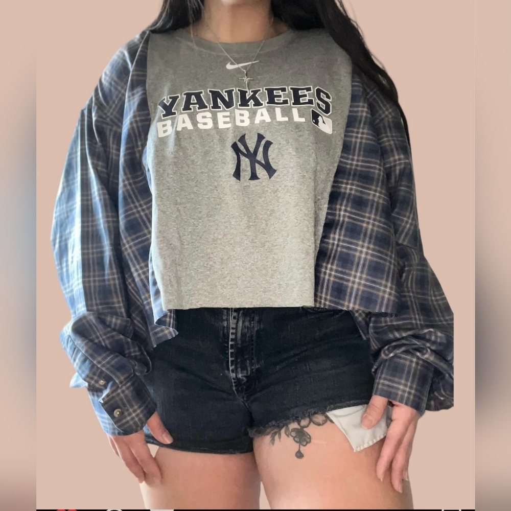 Cropped shirt
